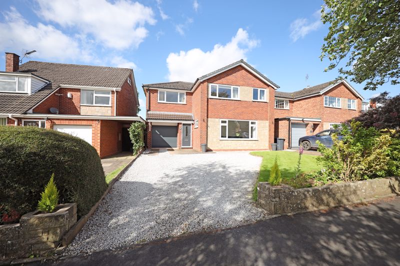 Paris Avenue, Westlands Follwells